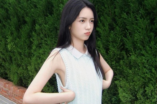 揭秘“表妹李KK”的翻车现场：从千万粉到街头摆摊300万取关背后的真相